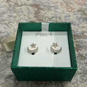 NWOT Piper K Earrings Holiday Packaging
